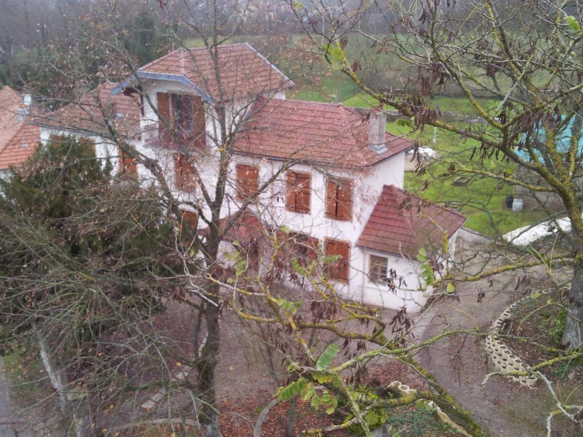 Villa Sainte Barbe Mirecourt Exterior photo